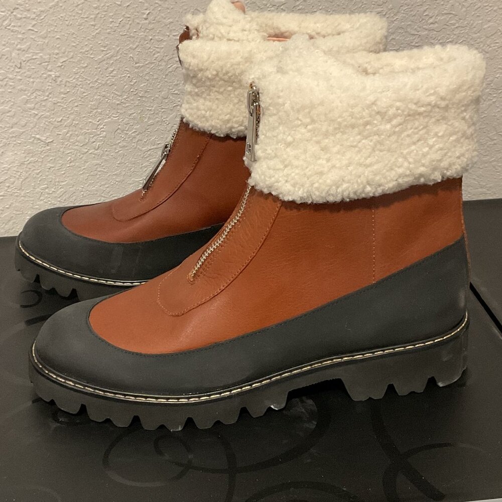 New J. Crew zip up boot 9.5